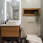 K22 - Kertesz Cozy Retreat - Location By Bqa Apartment *