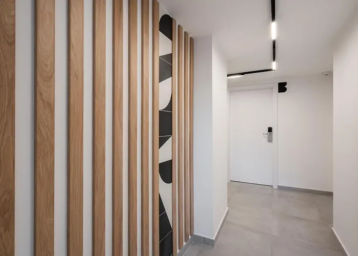 K22 - Kertesz Cozy Retreat - Location By Bqa *